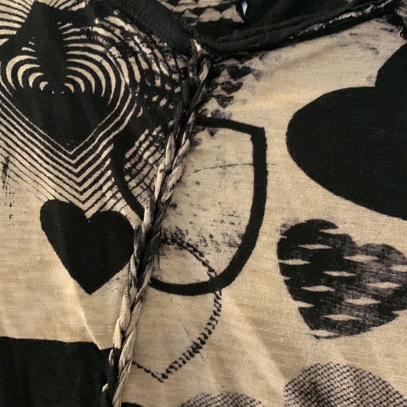 GUC Desigual top - Picture 4 of 11